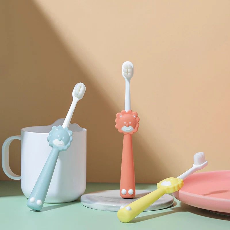 Raoyi Rounded Brush Head Lion - Sikat Gigi Anak Motif Singa (1 pcs)