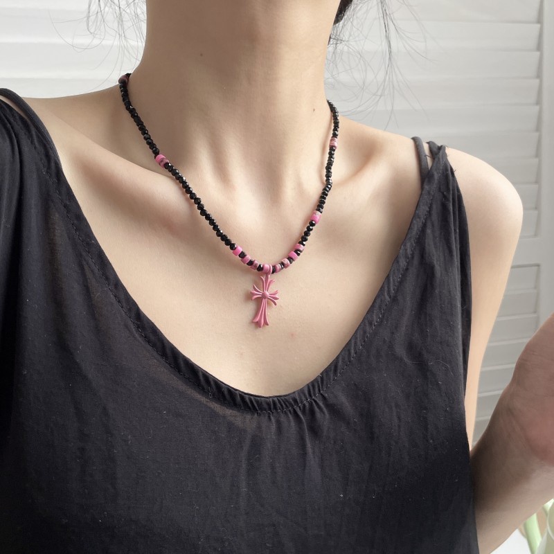 Kalung Rantai Dengan Liontin Salib Kristal Hitam Warna-Warni Untuk Wanita