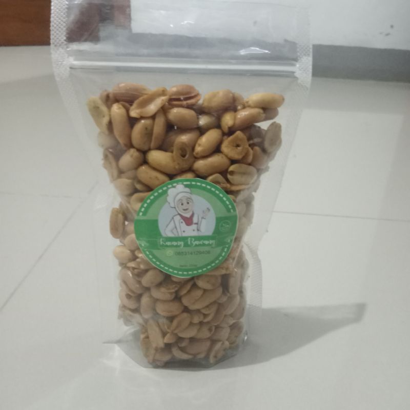 

Tuti Kacang Bawang Khas Cimaung 250gr