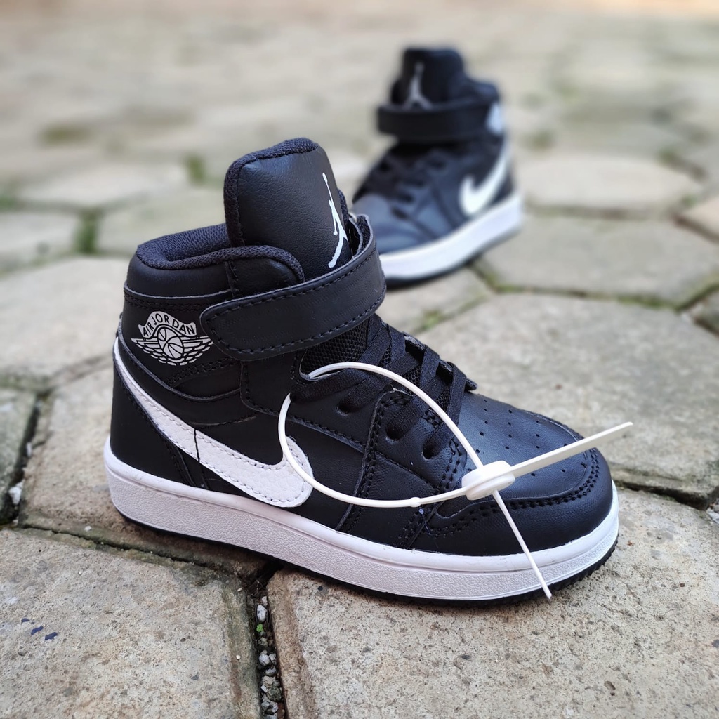 Sepatu Basket Anak Nike Air Jordan 1 Kids Black, Harga Murah, TOP Premium Quality, with Box