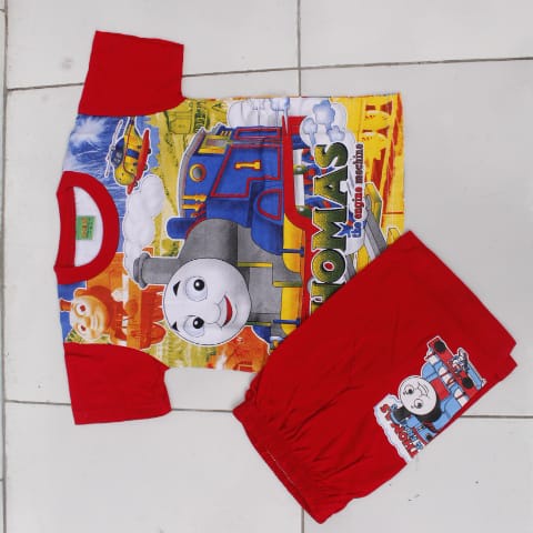 SETELAN BAJU THOMAS PRINTING BAHAN KAOS