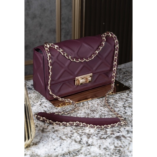 BELGIUM FLAP BAG MAROON Heylocal.id