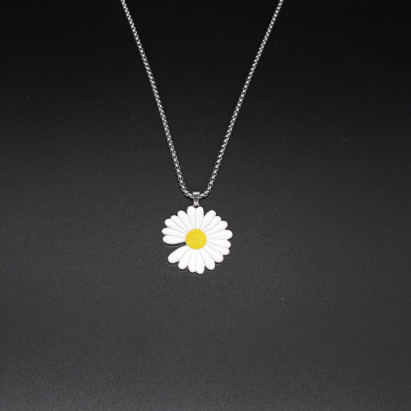 Kalung Liontin daisy Bahan titanium steel Gaya hip hop Korea Untuk Pria