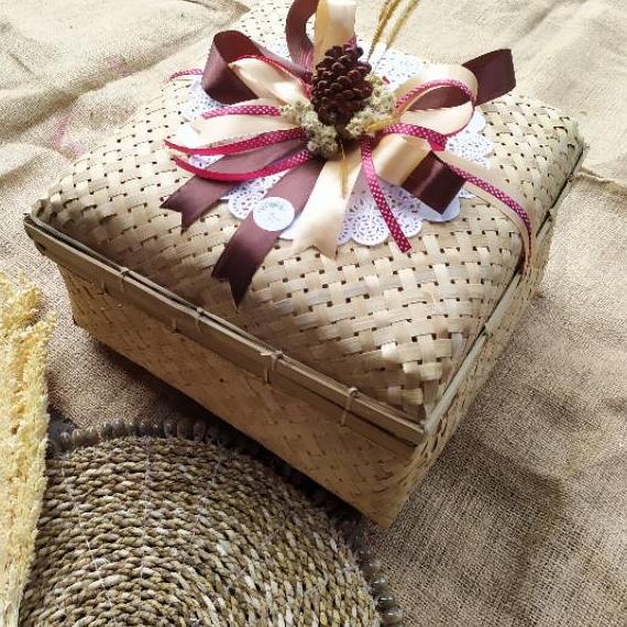 

Terbaru - SOKASE NATURAL/ box hantaran nikah/ seserahan/ sanggan manten/ seserahan/ parsel lebaran ... ...