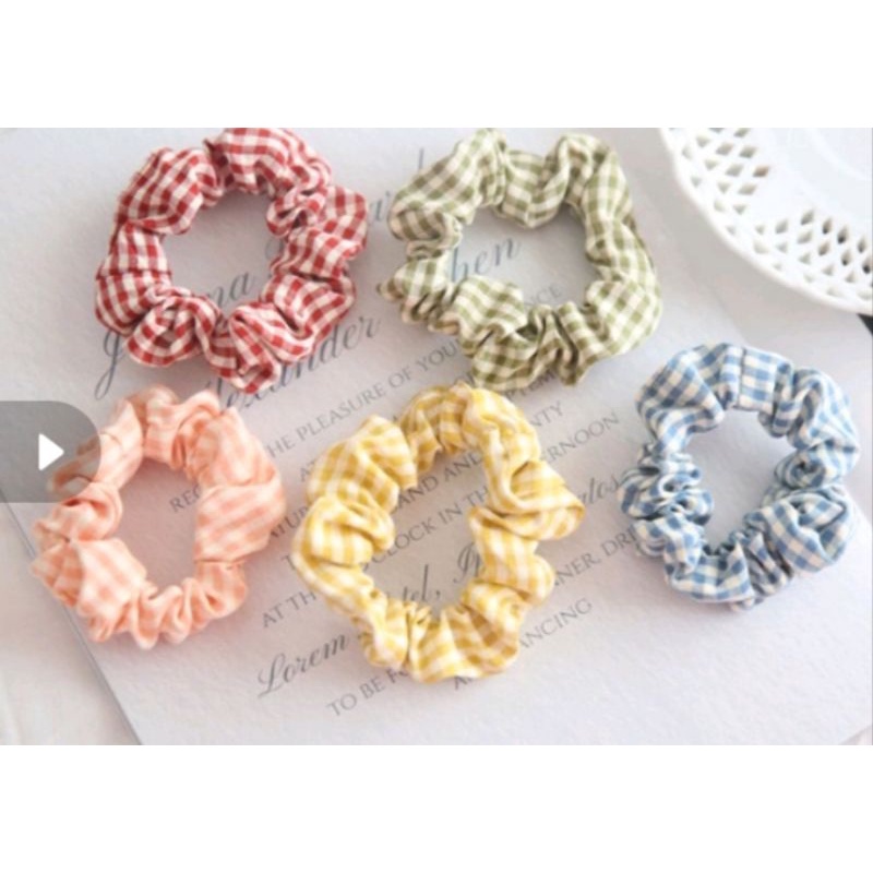 IKAT RAMBUT GAYA KOREA SCRUNCHIE POLOS DAN MOTIF KOTAK LUCU