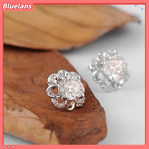 Anting Stud 925 Sterling Silver Bentuk Bunga Hollow Aksen Berlian Imitasi Untuk Wanita