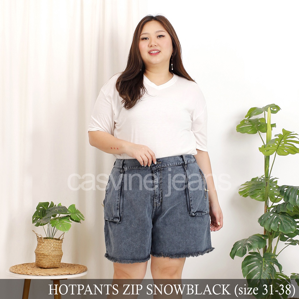 Celana Pendek Wanita Hotpants Rawis Rumbai Non Stretch Destroy Bigsize Jumbo Mom Jeans