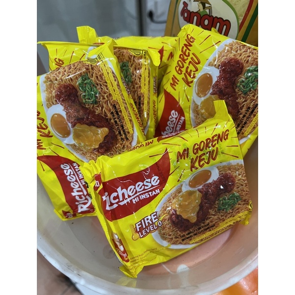 

Richeese Fried Noodles