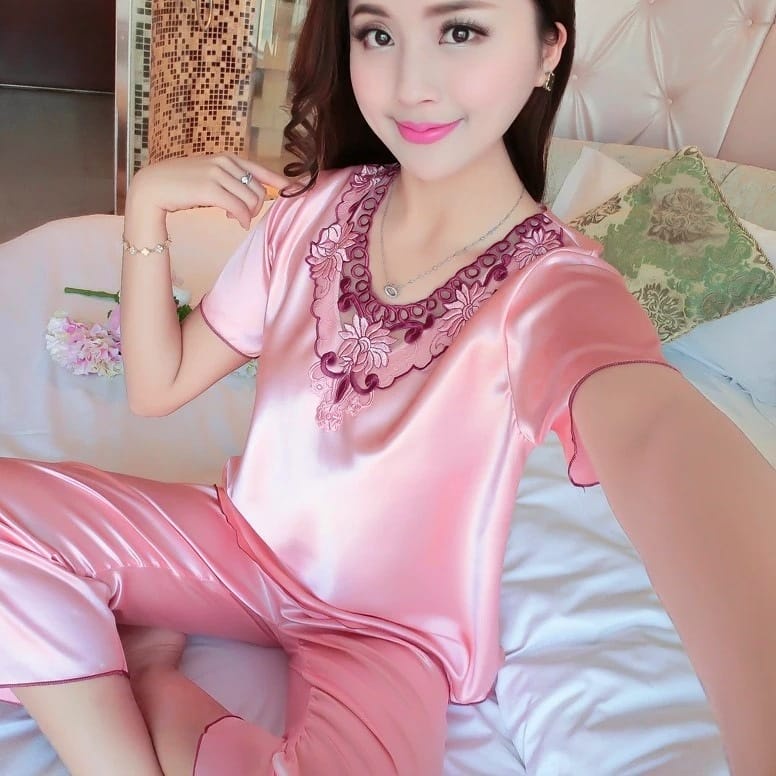 Pusat Piyama&Lingerie Baju Tidur Set Lingerie Sexy Renda Mawar / Satin Import
