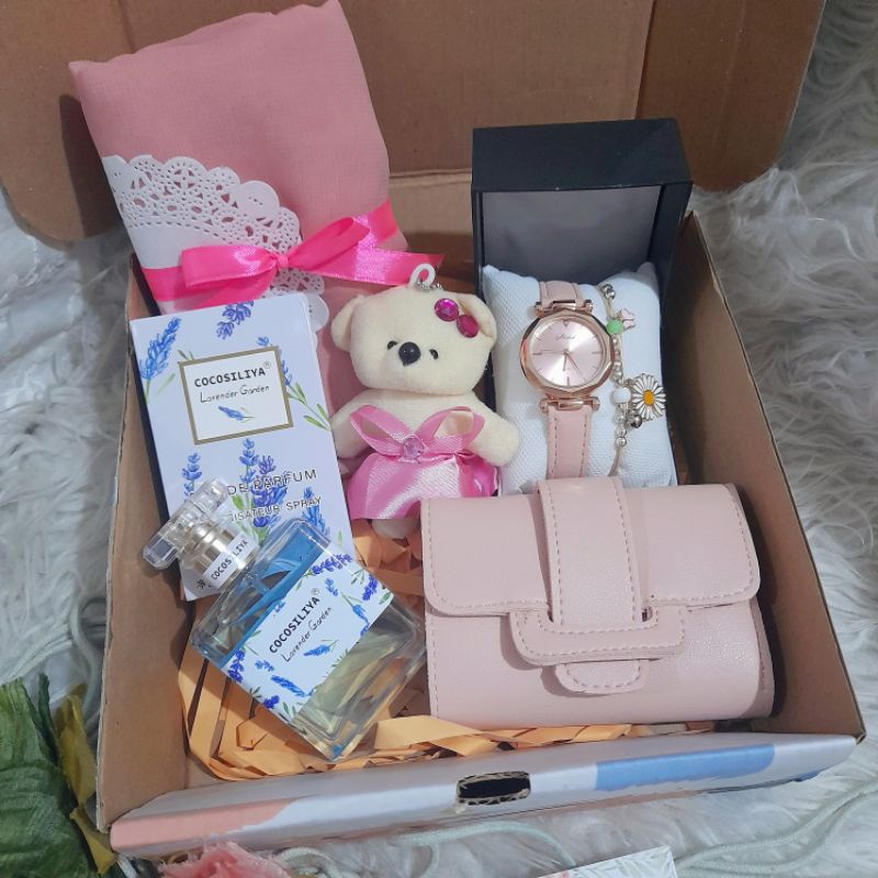 g3) Hadiah Ulang Tahun Cewek Kado Jam Tangan Wanita