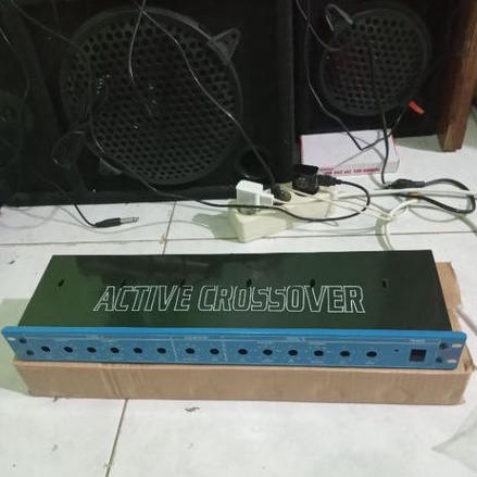 box crossover aktif 4 way