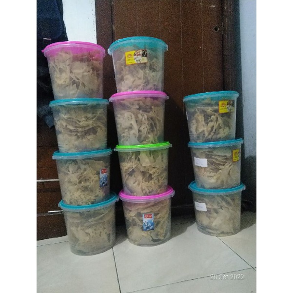 

Peyek kacang tanah