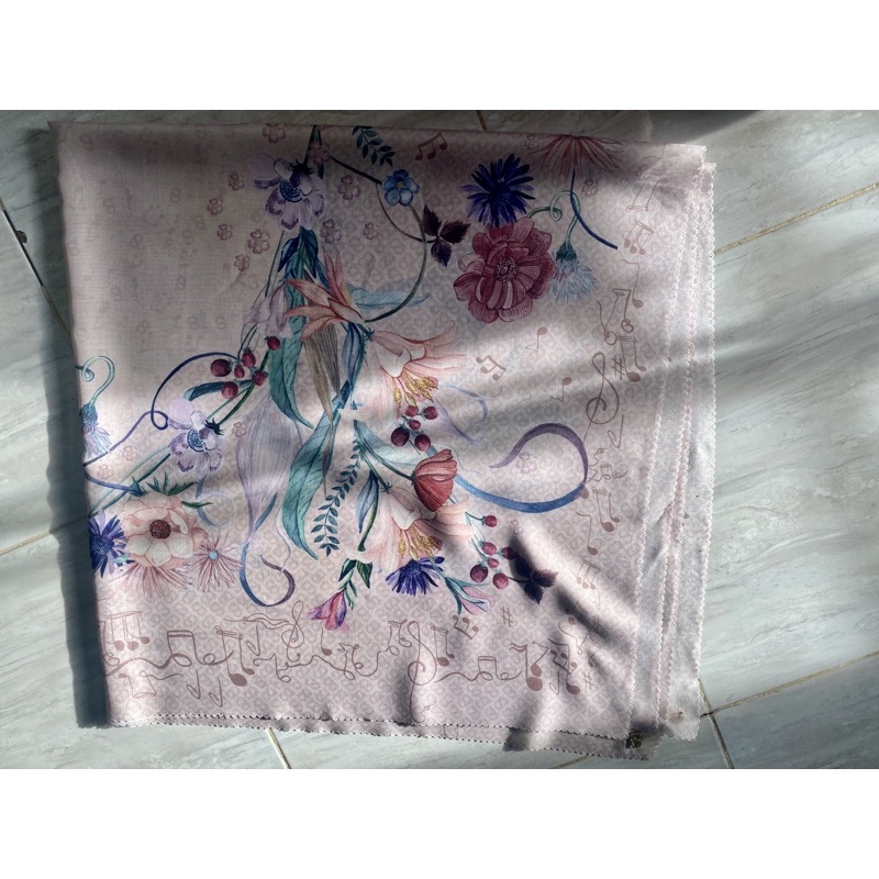 BUNDLING Buttonscarves Nada FIS & Texture Brooch with Charm (Rose Gold)