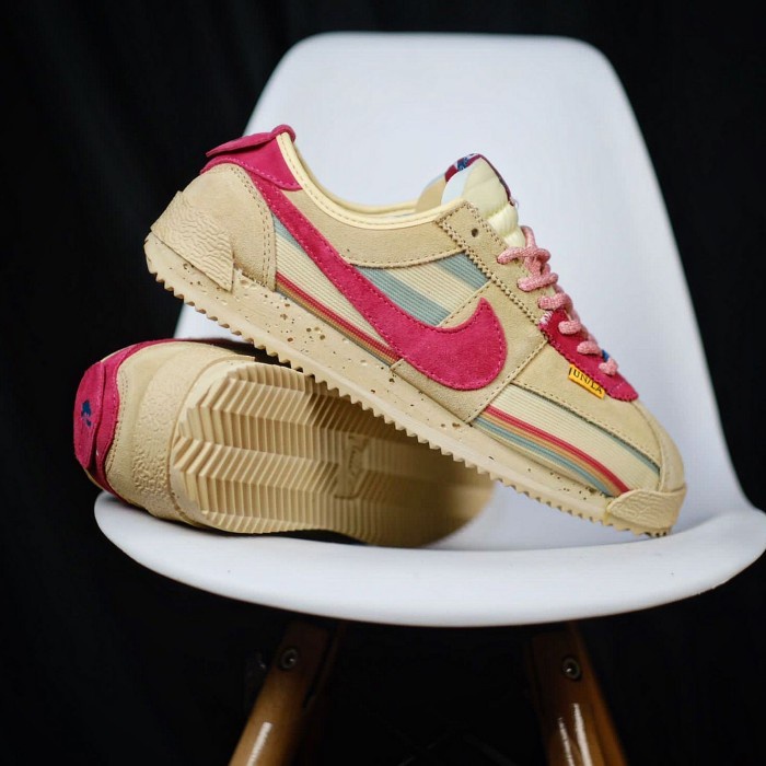 SEPATU WANITA NIKE CORTEZ UNION X BEIGE PINK ORIGINAL - 37