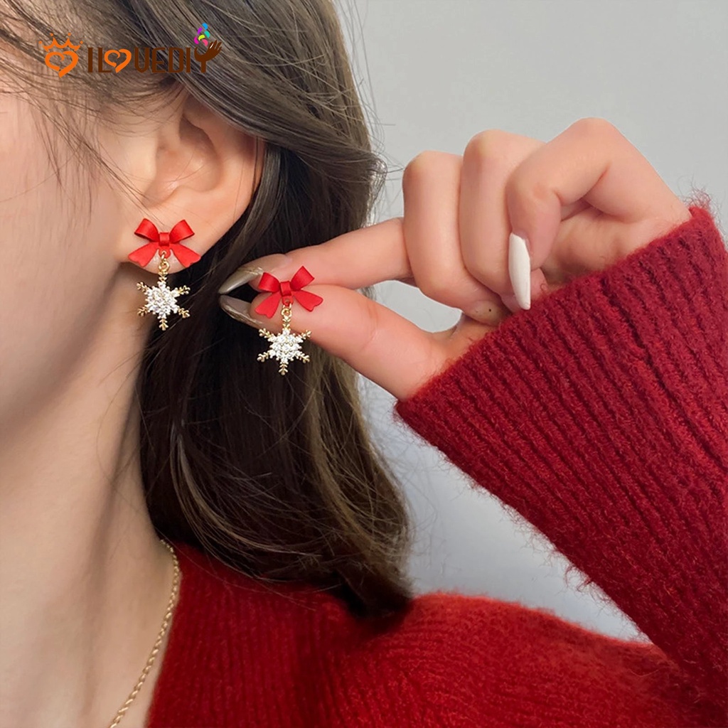 Anting Stud Zircon Desain Snowflake Pita Natal Warna Hitam Merah Aksen Kristal Gaya Korea Untuk Wanita