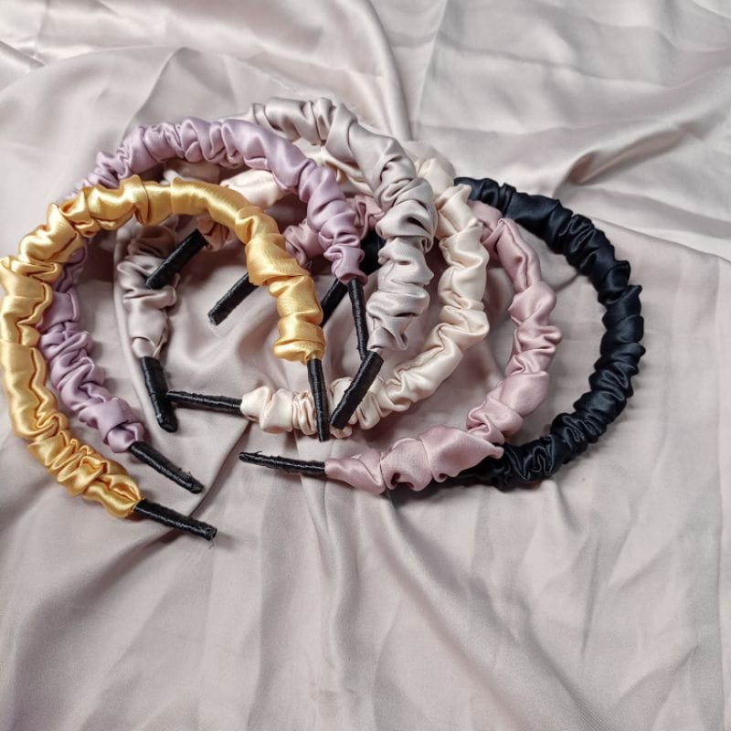 RADYSA - Medium Ruffle Bandana Bondu Scrunchie bando ruffle Korea bando bandana Scrunchie bando kerut