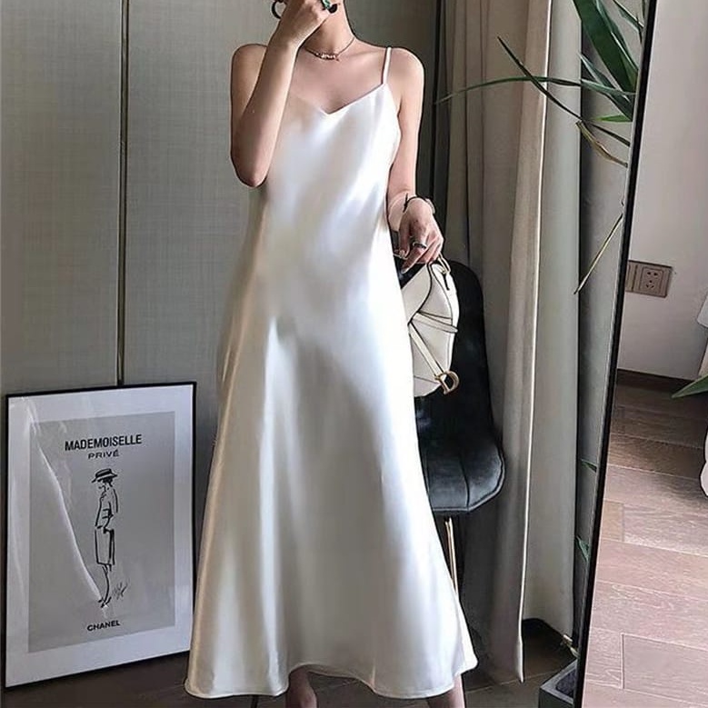 Arabel Long Dress Satin Wanita Bahan Saten Tali kecil Gaya Korea - Gwynne88