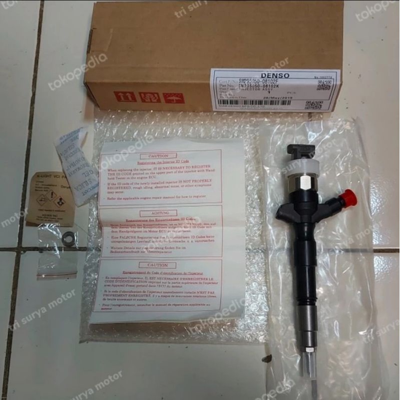 NOZZLE NOZEL NOSEL INJECTOR ASSY INNOVA DIESEL 2KD 23670-0L110 DENSO