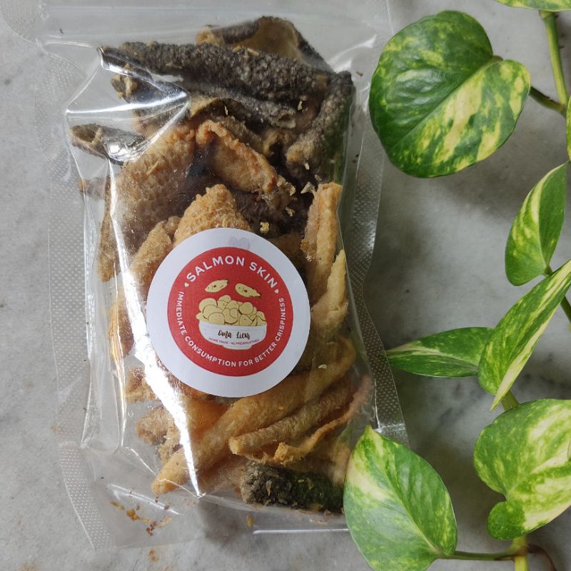 

CRISPY SALMON SKIN FRIED 75GR KERIPIK KULIT SALMON HOME MADE