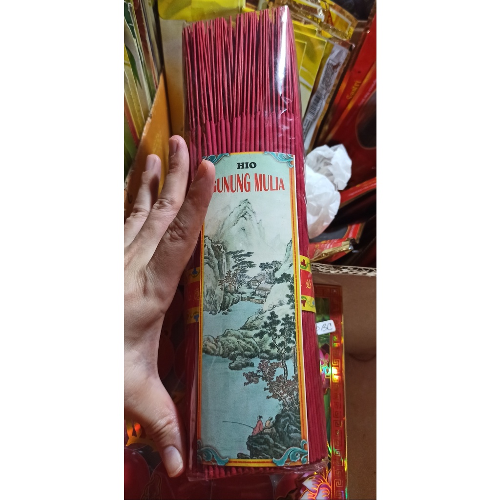 hio / dupa wangi gunung mulia 550gr merah