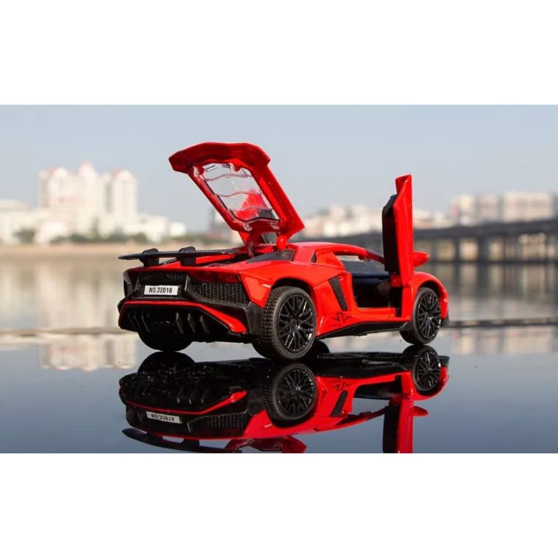 Diecast Mobil Lamborghini Aventador SV LP750-4 Miniatur Die-cast Lampu Suara SV LP780-4  Mobil Mobilan Sport Lamborghini LP770-4 Centenario Lamborghini Sian Skala 1:32