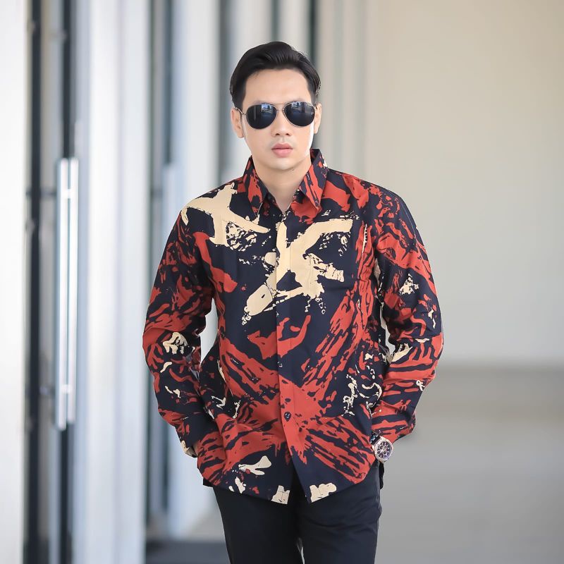 BATIK BOLO DEWO Motif Satrio Wibowo Hem Atasan Kemeja Baju Batik Pria lengan panjang