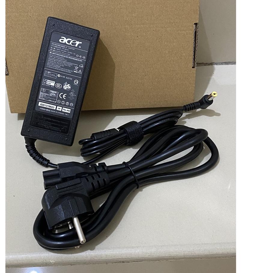 Terbaik E5-471 . E5-471G . E5 471 . E5. 471G . E5 473G . Adaptor charger Carger Casan Laptop Acer As
