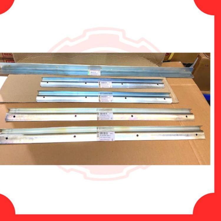 PLATE TREAD / PENJEPIT KARPET PANTHER 23/25 KOTAK / PICK UP ORIGINAL ASTRA ISUZU (BELI SATUAN) [MRS.