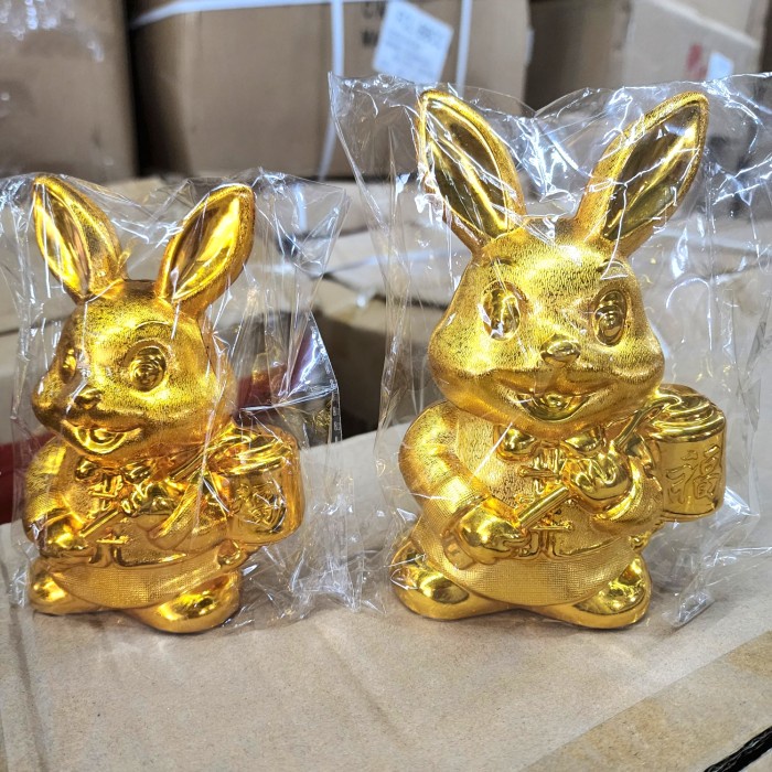 Celengan Kelinci 2023 Pajangan Imlek Kado Souvenir Kelinci Emas Rabbit Hiasan Natal Harga Grosir Termurah