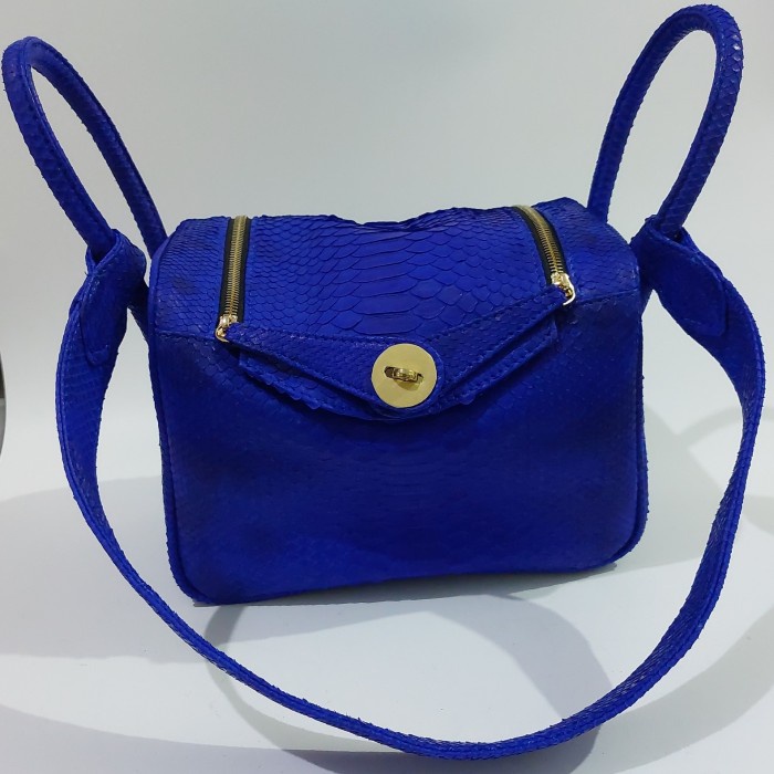 tas bahu wanita cizzie biru elektrik py