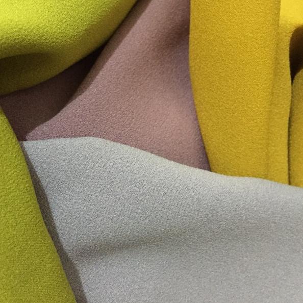 {TPS.18Oc22ᴬ} Kain perca 1kg diamond crepe, polycotton, babydoll