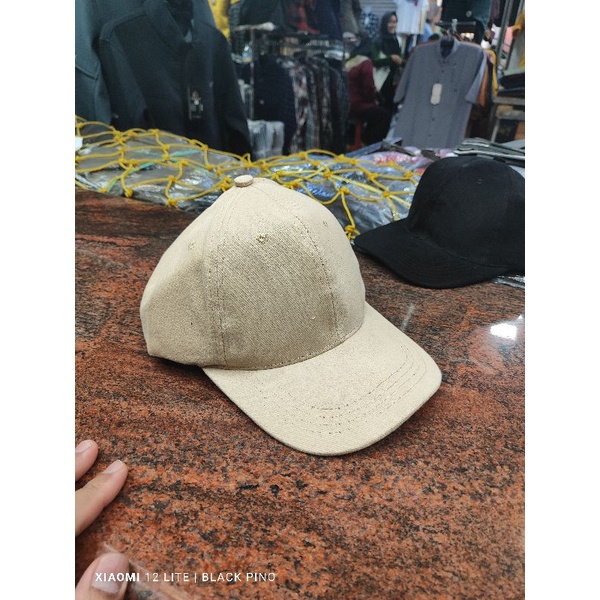 TOPI CANVAS POLOS TEBAL