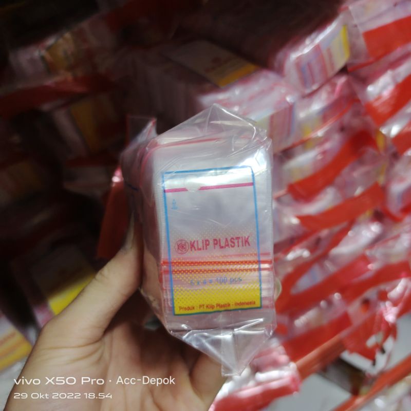 KLIP PLASTIK OBAT 6X4 CM / PLASTIK KLIP ZIPLOCK 4X6 CM / KLIP MERAH ISI 100 LEMBAR