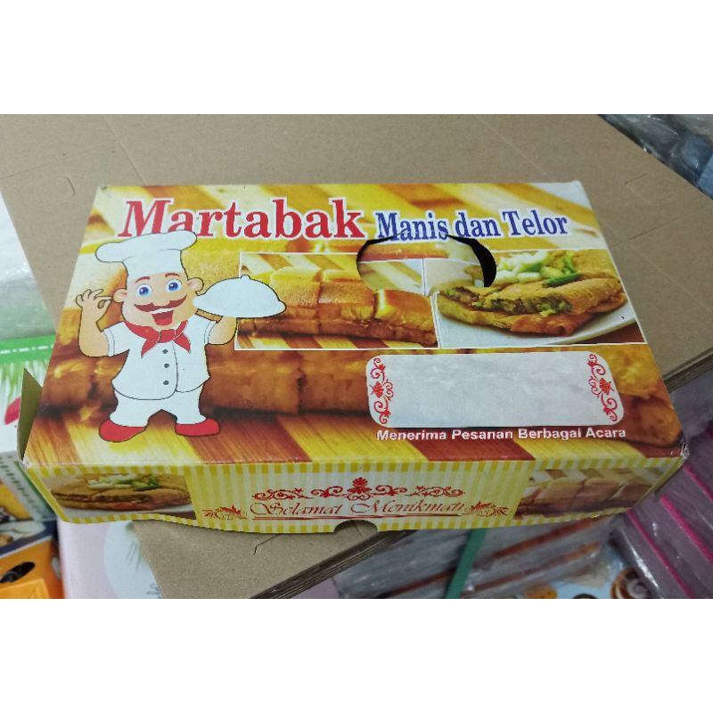 

Kotak martabak ukuran 21x13,5 cm (harga 1 lembar)