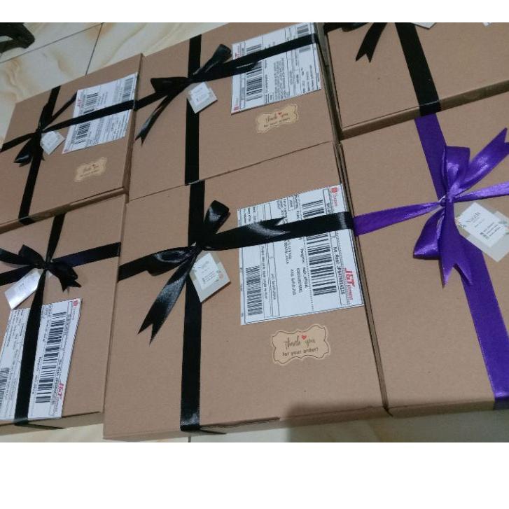 

CodeQ6c6B--Hampers Snack Box Ulang Tahun / wisuda / anniversary/ PAKET COKLAT