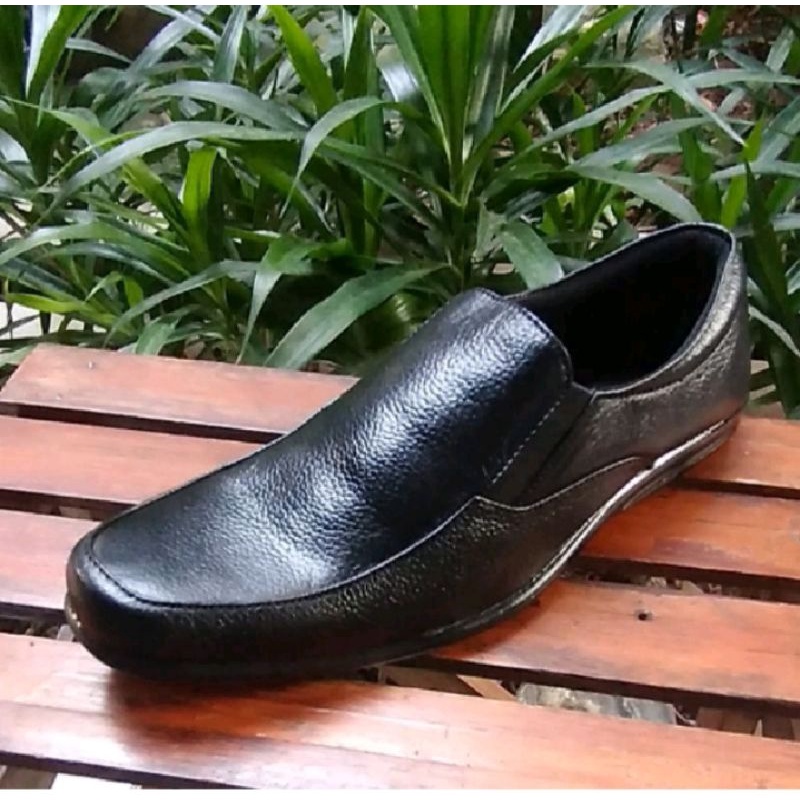 Sepatu pantofel pria tanpa hak sepatu pantovel formal pria sol datar sepatu kerja pria sepatu kantoran