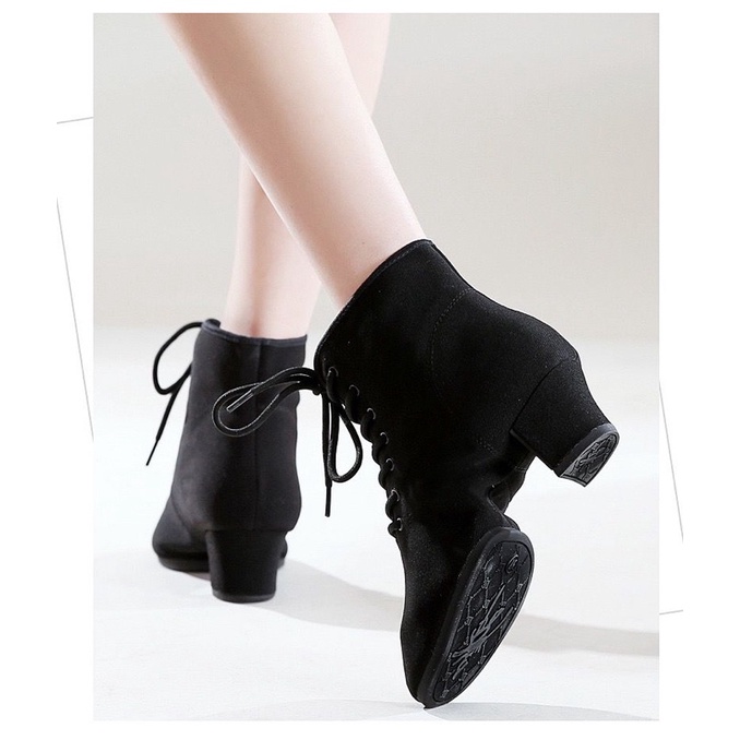 LESSY - Sepatu Dansa Latin/ Line Dance Hak 5 CM Semi Boots