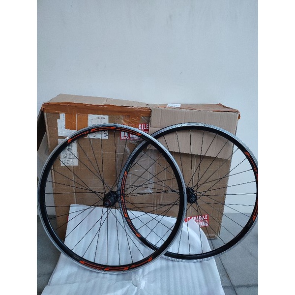 WHEELSET ORIGINAL 700x25C ROADBIKE STRATOS S3 POLYGON no Rujixu Mavic