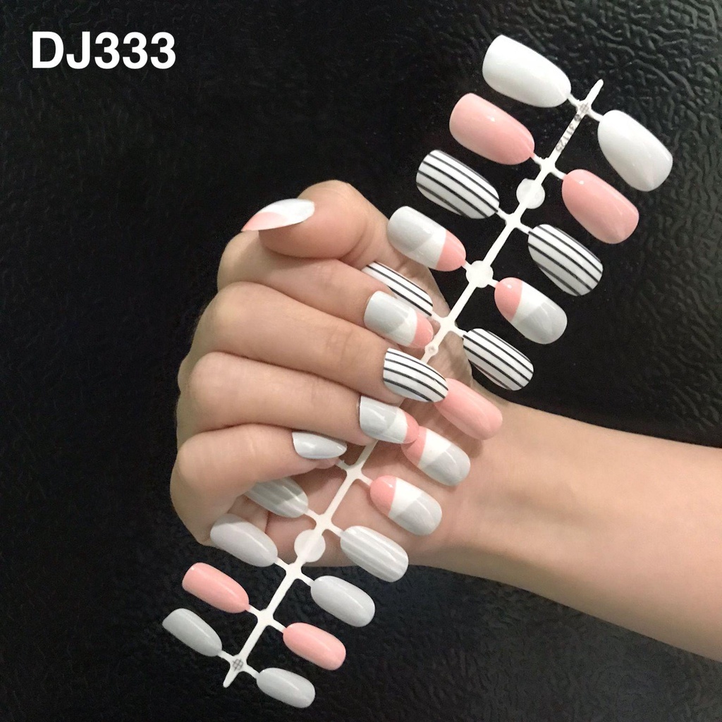 24Pcs Kuku Palsu Murah Motif DJ333/ Fake Nails Motif Gliter Glossy Nude / Nail Art Kuku Palsu