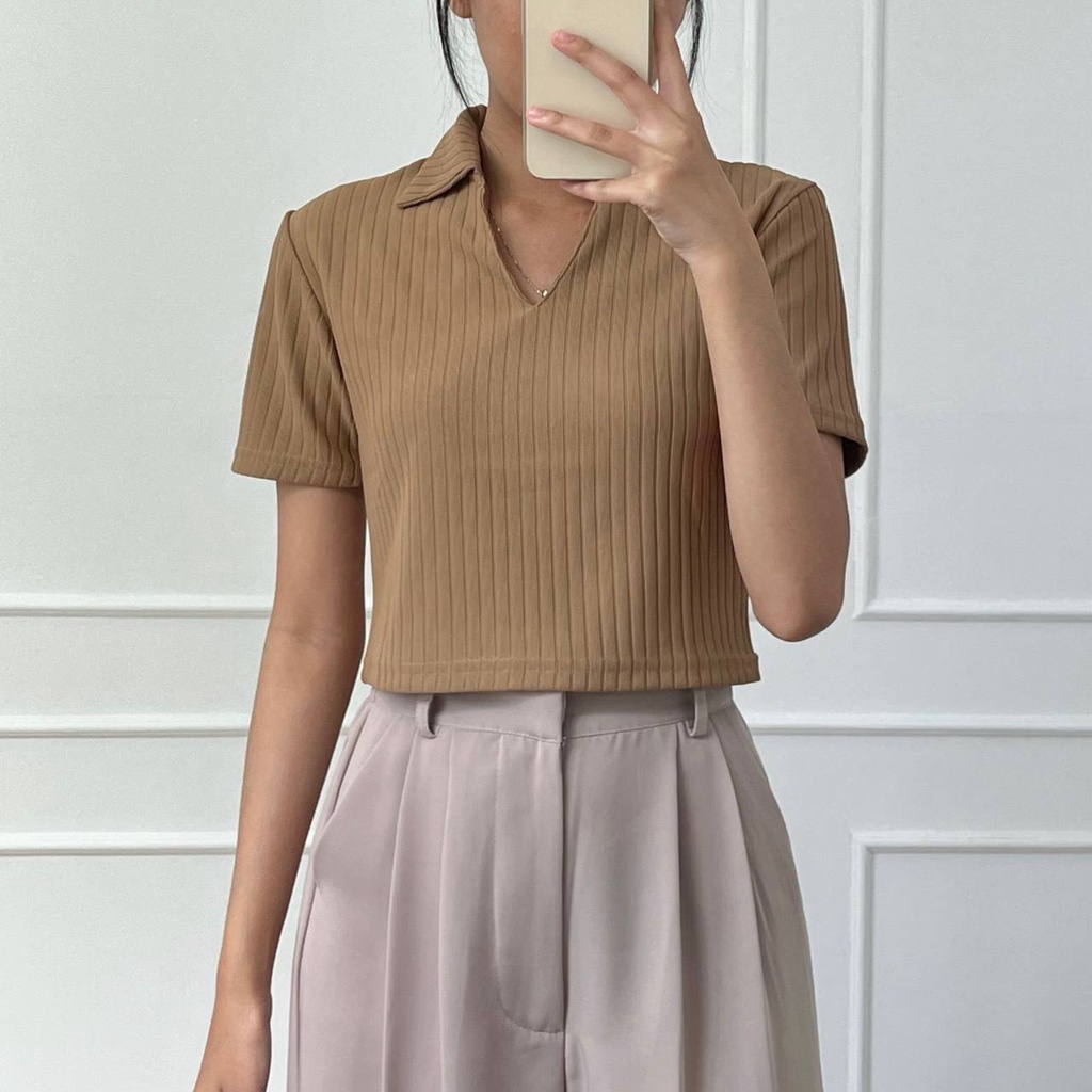 Lily Top 260 - Kaos Knit Rib - Kaos Pendek Wanita - Kaos Polo Crop-Camel