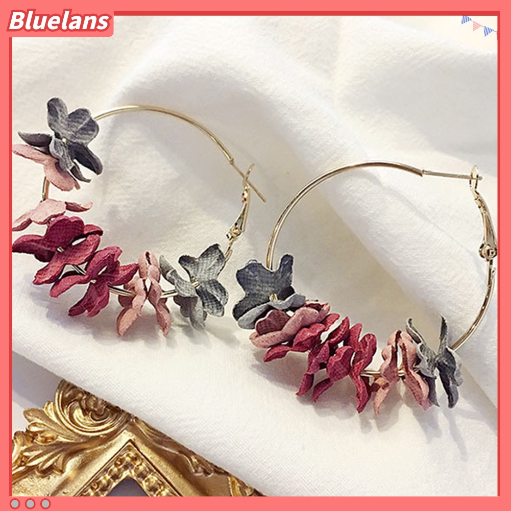 Bluelans Anting Hoop Bentuk Bulat Motif Bunga Kering Bahan Metal Untuk Wanita