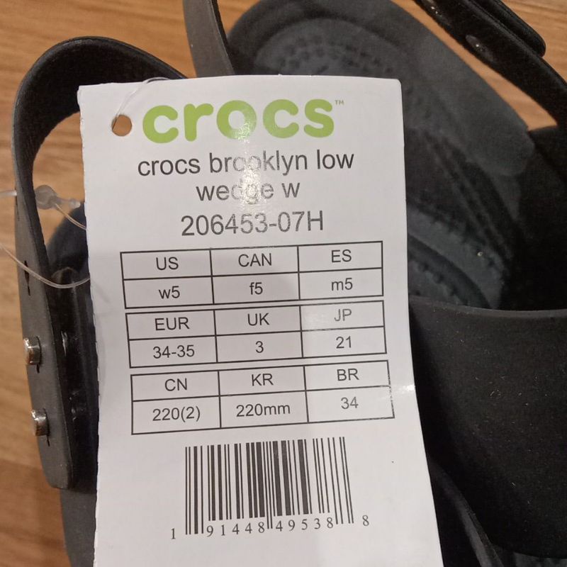 sandal Crocs 206453-07H