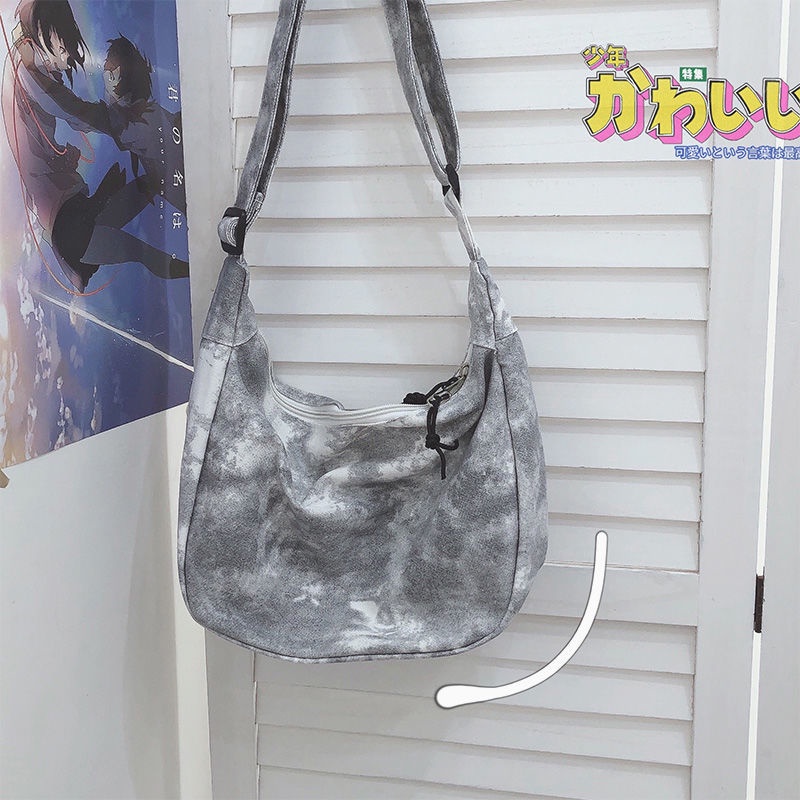 ✹Sera Jepang Harajuku Chic Tie-Dye Kanvas Tas Wanita Gaya Korea Gadis Mahasiswa Messenger Tas Bahu Dumpling Bag