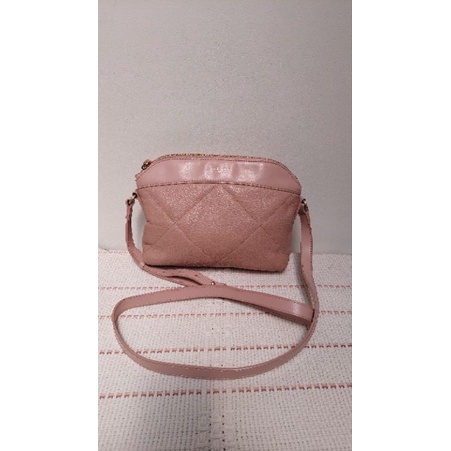 Preloved Tas sling Radley London baby pink second