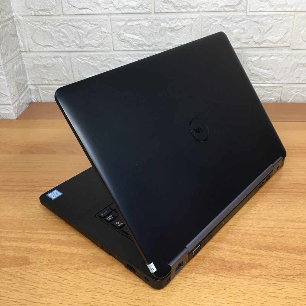 Laptop Dell Latitude E5470 Core i5 Gen 6 RAM 8GB DDR4 SSD Siap Pakai