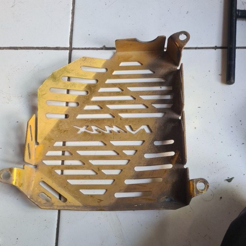 tutup radiator nmax fariasi