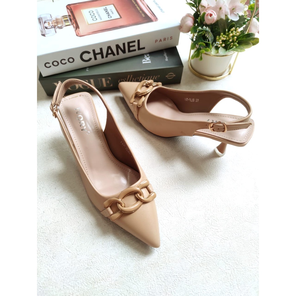 IVORY Sepatu Heels Tali belakang Import IV7-TL38