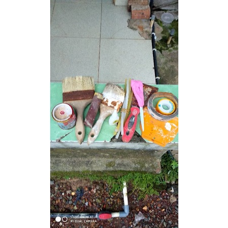 

Peralatan Mengecat / Peralatan Tukang Borongan