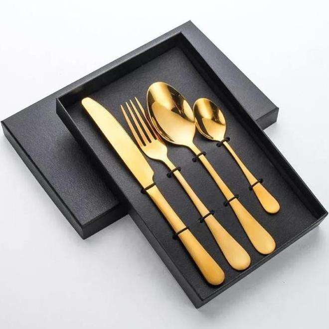 

PROMO PAKET HAMPERS CUTLERY SET EDISI NATAL TAHUN BARU LEBARAN / GIFT EW5346WED