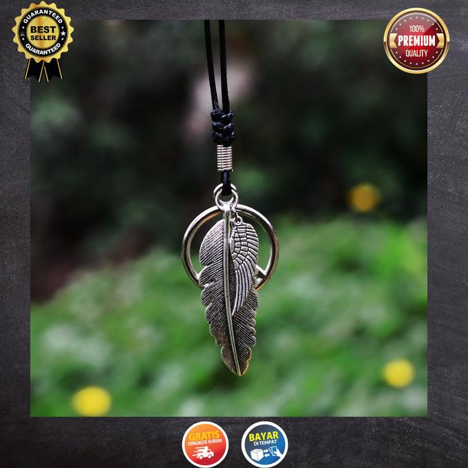 ~@~@~@~@] Kalung Pria Titanium Liontin Segitiga Peace Bulu Silver Adjustable